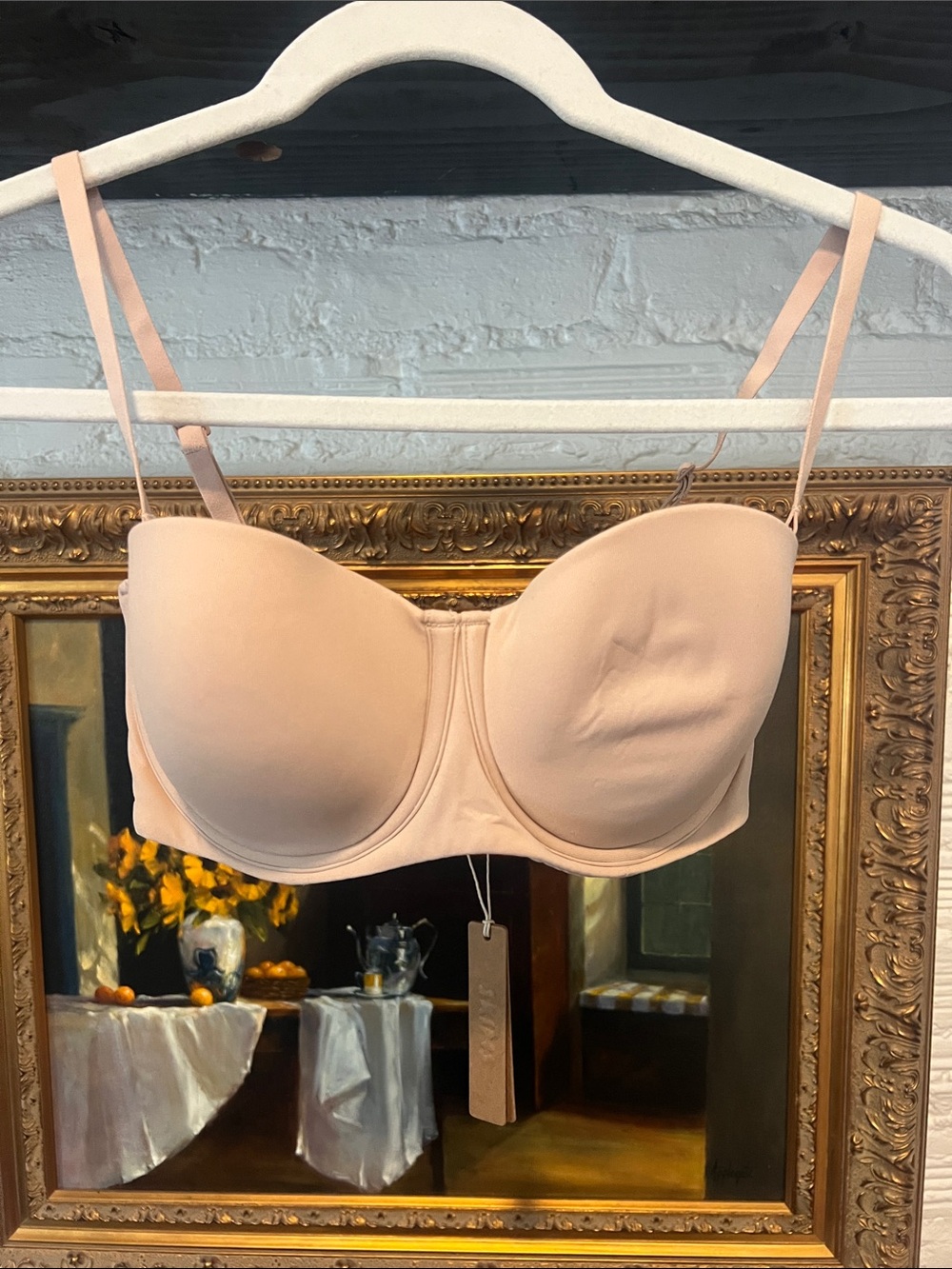 Skims Fits Everybody Strapless Bra in Mica NWT